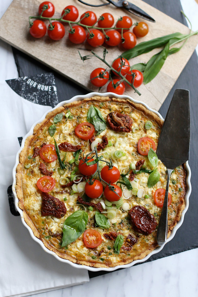 Quiche mit getrockneten Tomaten und Bärlauch