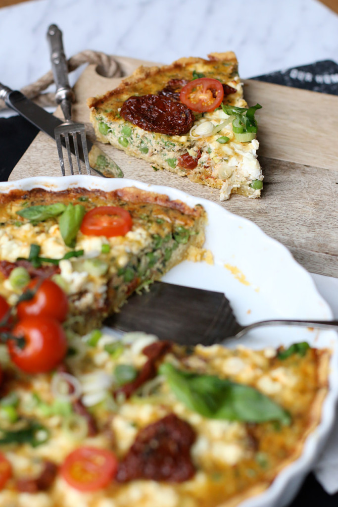 Quiche Mit Getrockneten Tomaten Und Bärlauch - Pieces of Mariposa