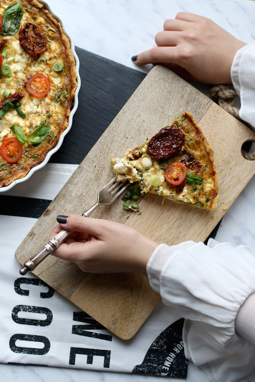 Quiche Mit Getrockneten Tomaten Und Bärlauch - Pieces of Mariposa
