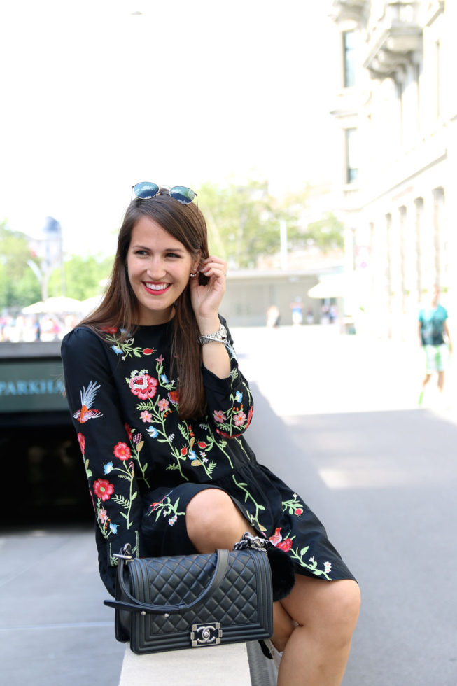 Sommerlook mit Zara Blumenkleid