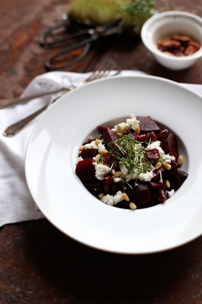 Rote Beete Salat mit Kresse und Cranberries