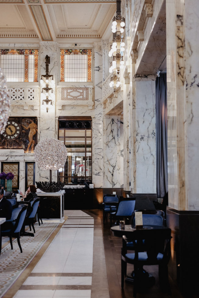 Nikolaus Gewinnspiel: Gabelfrühstück für Zwei im The Bank | Park Hyatt Vienna