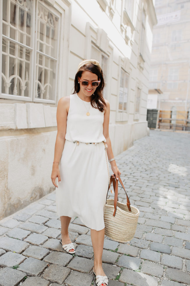 Sommerlook mit Midikleid