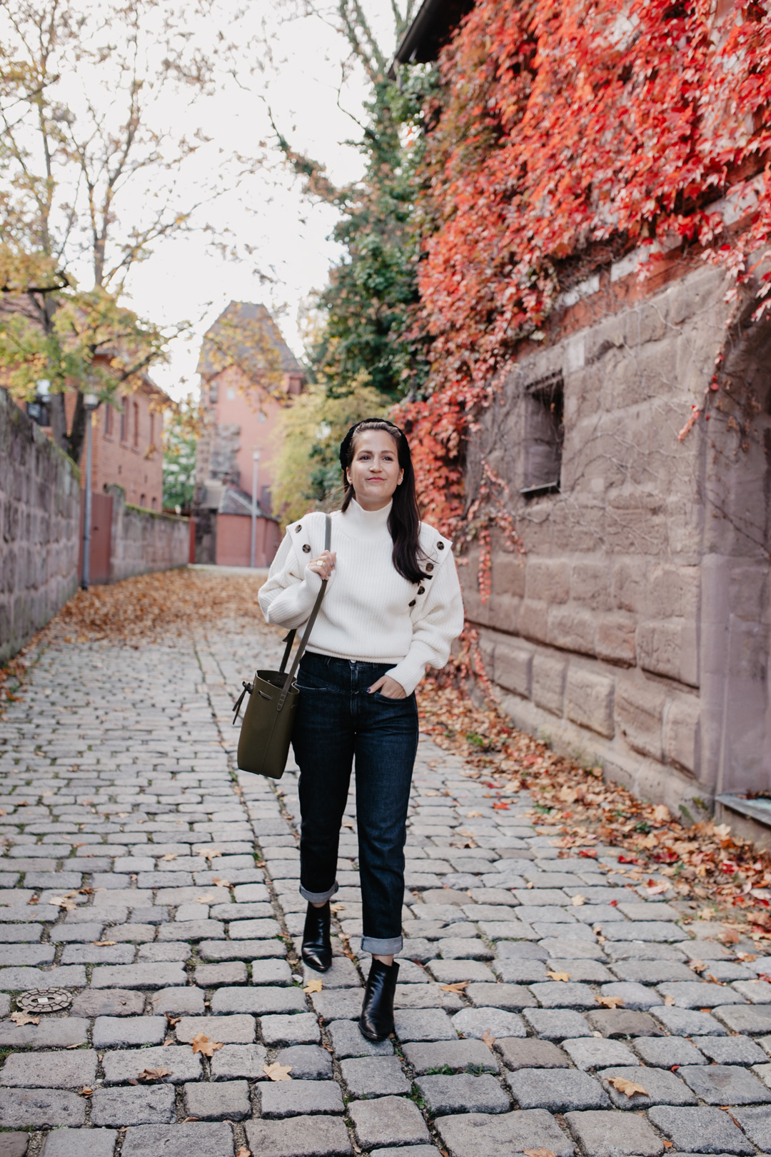 3 Tricks um schlichte Outfits aufzuwerten - Pieces of Mariposa // Fashion & Lifestyle Blogger aus Nürnberg